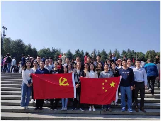 至友律所黨支部前往湖南韶山等地開展“不忘初心，牢記使命”主題教育活動